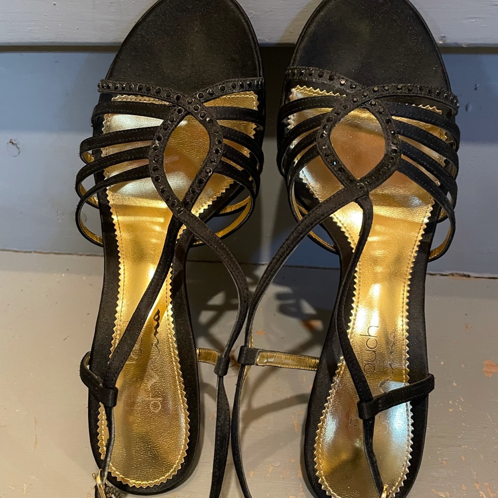 Strappy black heels. Nina. Size 7